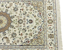 Cream Floral 3X10 Indo-Nain Oriental Runner Rug