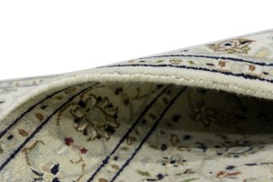 Cream Floral 3X10 Indo-Nain Oriental Runner Rug