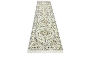 Cream Floral 3X13 Indo-Nain Oriental Runner Rug