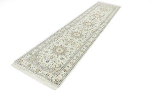 Cream Floral 3X13 Indo-Nain Oriental Runner Rug