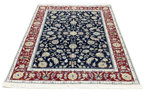 Dark Navy Floral 5X7 Indo-Nain Oriental Rug