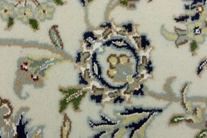 Cream Floral 5X8 Indo-Nain Oriental Rug