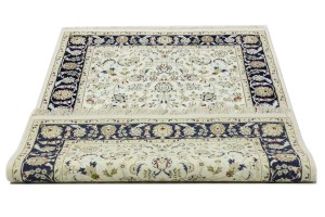 Cream Floral 4X6 Indo-Nain Oriental Rug