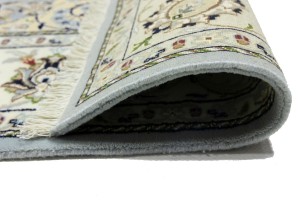 Light Blue-gray Floral 6X9 Indo-Nain Oriental Rug