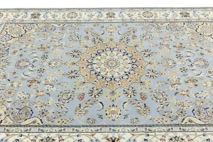 Light Blue-gray Floral 6X9 Indo-Nain Oriental Rug