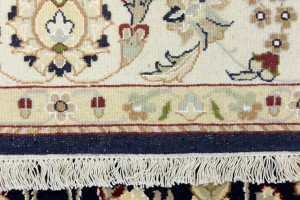 Dark Navy Floral 5'5X8 Indo-Nain Oriental Rug