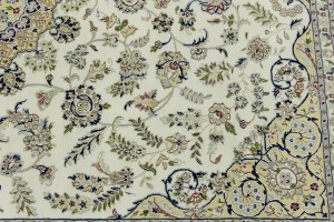Cream Floral 8'3X11'6 Indo-Nain Oriental Rug