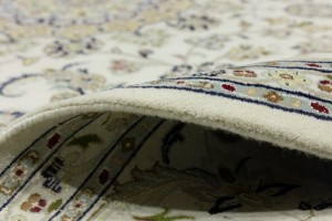 Cream Floral 8'3X11'6 Indo-Nain Oriental Rug