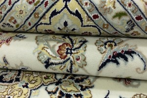 Cream Floral 8'3X11'6 Indo-Nain Oriental Rug