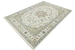 Cream Floral 8'3X11'6 Indo-Nain Oriental Rug