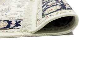 Cream Floral 4X6 Indo-Nain Oriental Rug
