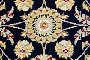Dark Navy Floral 10X14 Indo-Nain Oriental Rug
