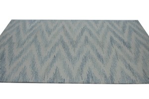 Blue & Cream Hand-Tufted 5X8 Modern Rug