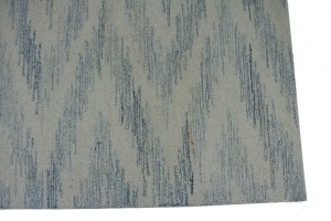 Blue & Cream Hand-Tufted 5X8 Modern Rug