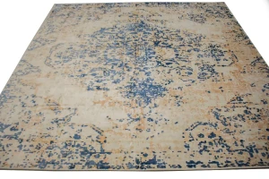 Blue Distressed Floral Modern 9X9 Hand-Loomed Square Rug