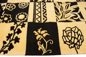 Cream & Black Floral 5X8 Hand-Tufted Modern Rug