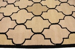 Cream & Black Trellis 5X8 Hand-Tufted Modern Rug