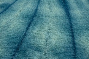 Ocean Blue Tie-Dye 5X8 Hand-Tufted Modern Rug