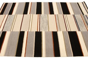 Multicolored Stripes 5X8 Hand-Tufted Modern Rug