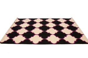 Fuchsia & Black Trellis 5X8 Hand-Tufted Modern Rug
