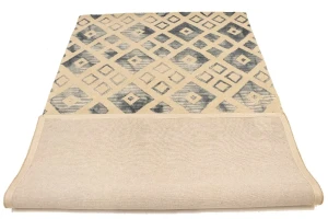 Cream & Gray Geometric 5X8 Hand-Tufted Modern Rug