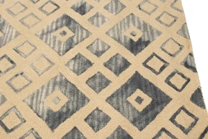 Cream & Gray Geometric 5X8 Hand-Tufted Modern Rug