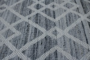 Multicolored Geometric 2X3 Hand-Tufted Modern Rug