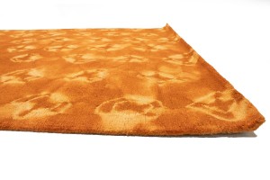 Solar Orange Tie-Dye 5X8 Hand-Tufted Modern Rug