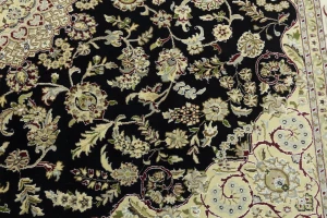 Black Floral 8X10 Indo-Nain Oriental Rug