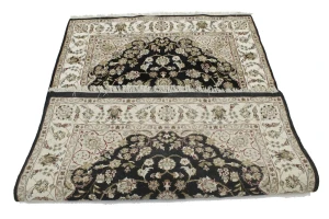 Black Floral 3'5X5'5 Indo-Nain Oriental Rug