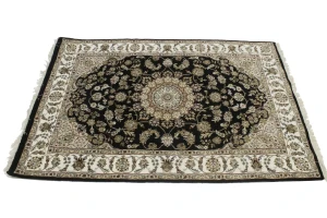 Black Floral 3'5X5'5 Indo-Nain Oriental Rug