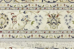Light Blue-gray Floral 7X10 Indo-Nain Oriental Rug