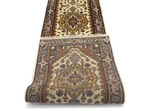 Cream Floral 2'6X15'5 Heriz Serapi Oriental Runner Rug