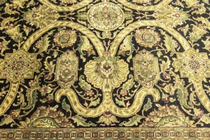 Black Floral 8X10 Indo-Tabriz Oriental Rug