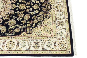 Dark Navy Floral 4X6 Indo-Nain Oriental Rug