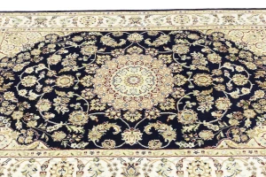 Dark Navy Floral 4X6 Indo-Nain Oriental Rug