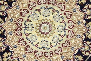 Dark Navy Floral 4X6 Indo-Nain Oriental Rug