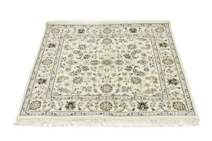 Cream Floral 4X4 Indo-Nain Oriental Square Rug