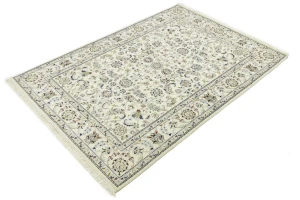 Cream Floral 5'5X7'9 Indo-Nain Oriental Rug