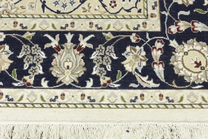 Cream Floral 6X9 Indo-Nain Oriental Rug