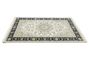 Cream Floral 6X9 Indo-Nain Oriental Rug