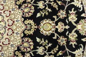 Black Floral 8X8 Indo-Nain Oriental Round Rug