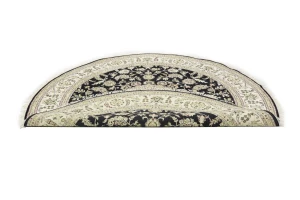 Black Floral 8X8 Indo-Nain Oriental Round Rug
