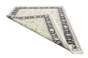 Cream Floral 8X10 Indo-Nain Oriental Rug