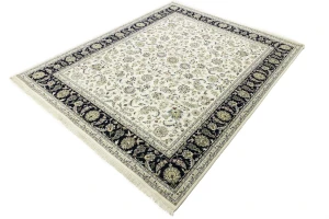 Cream Floral 8X10 Indo-Nain Oriental Rug