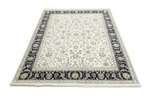 Cream Floral 8X10 Indo-Nain Oriental Rug