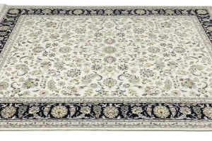 Cream Floral 8X10 Indo-Nain Oriental Rug