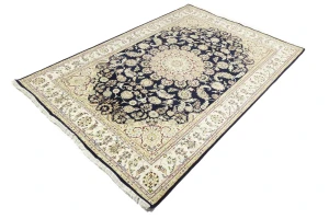Cream Floral 7X10 Indo-Nain Oriental Rug