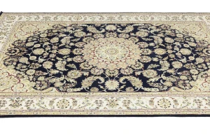 Cream Floral 7X10 Indo-Nain Oriental Rug