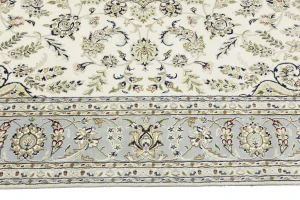 Cream Floral 8X10 Indo-Nain Oriental Rug
